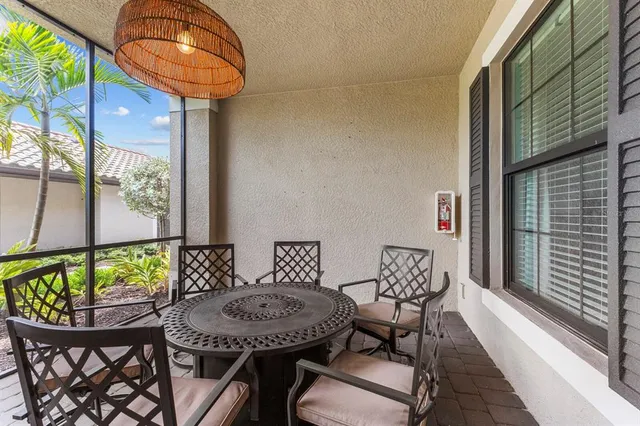 $3,500 | 5721 Palmer Circle, Unit 103, Bradenton, FL 34211