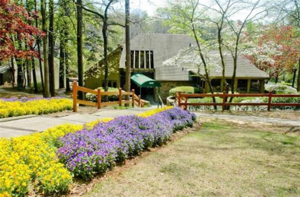 756 Post Rd Way Stone Mountain, GA 30088 - Photo 40 of 43