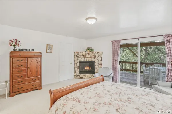 $698,000 | 196 B Lane, Lake Arrowhead, CA 92352