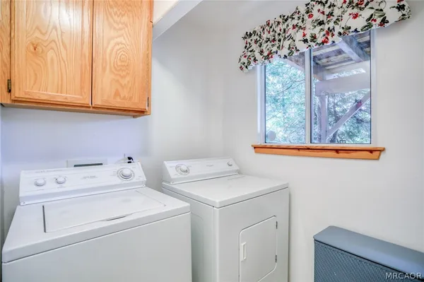 $698,000 | 196 B Lane, Lake Arrowhead, CA 92352
