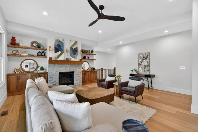 $755,000 | 7091 Spring Creek Drive, Bettendorf, IA 52722