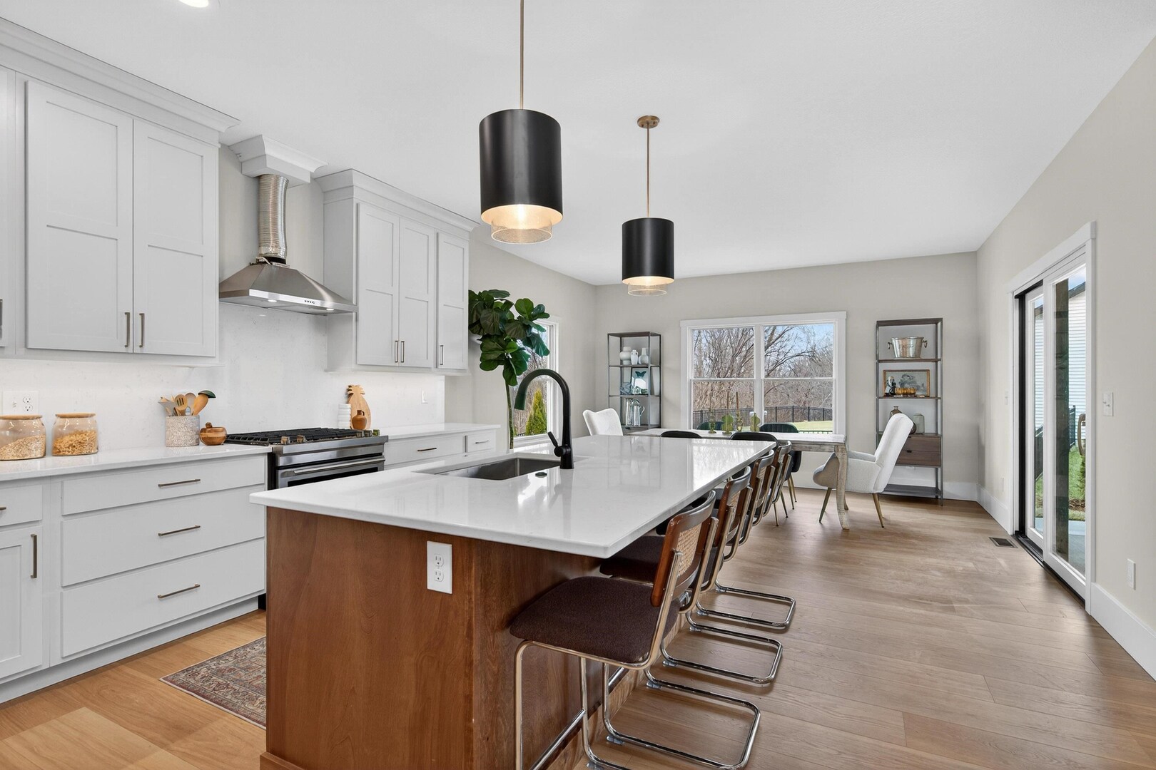 7091 Spring Creek Drive Bettendorf, IA 52722 - Photo 18 of 42