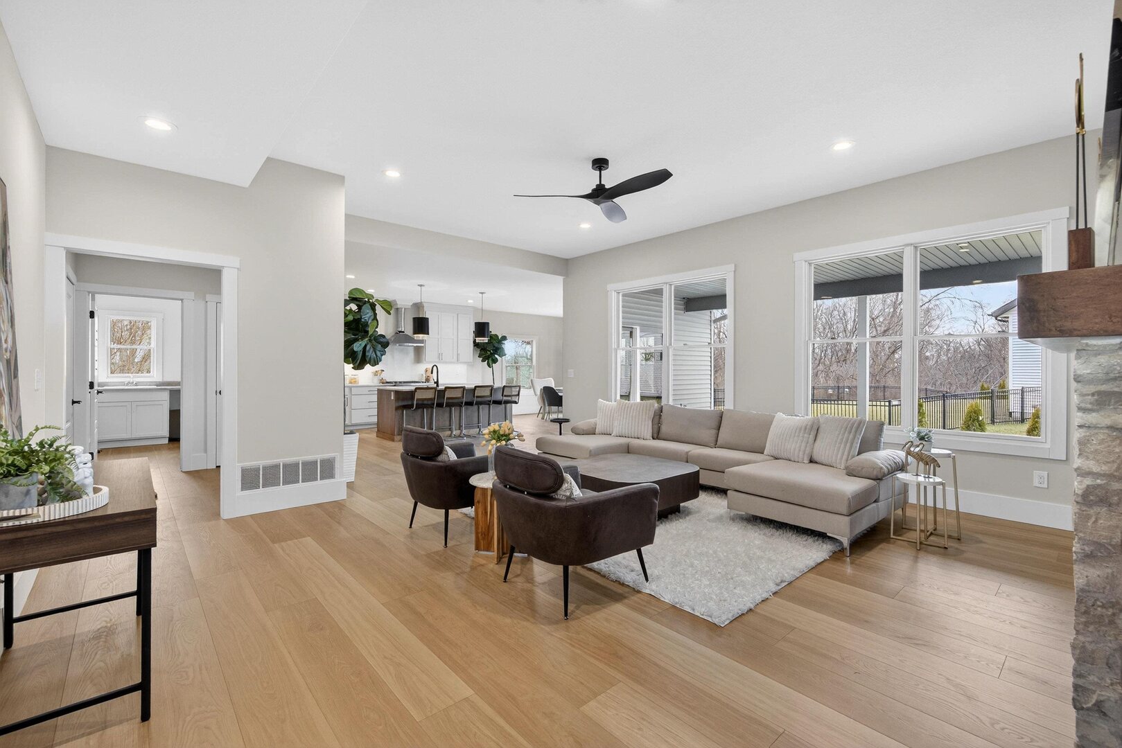 7091 Spring Creek Drive Bettendorf, IA 52722 - Photo 2 of 42