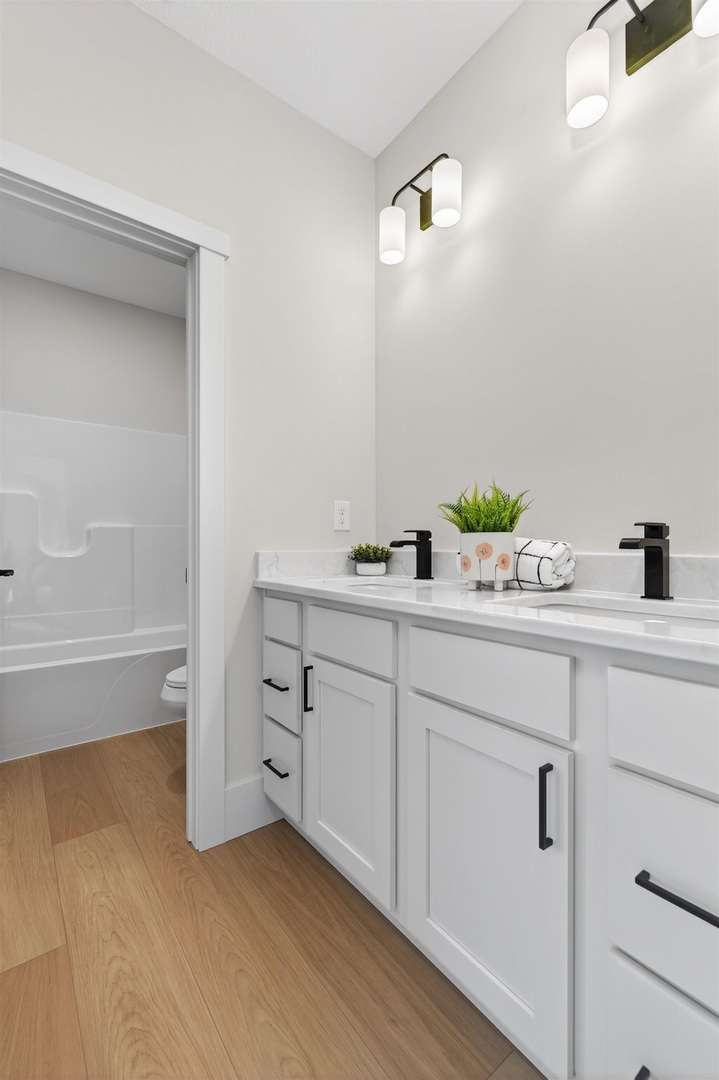 7091 Spring Creek Drive Bettendorf, IA 52722 - Photo 29 of 42