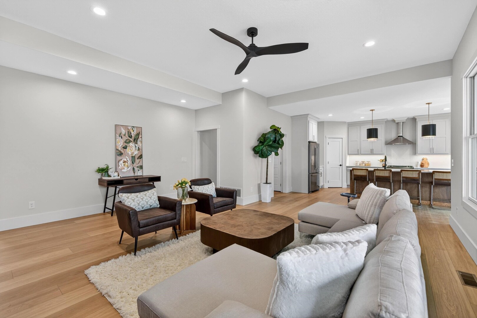 7091 Spring Creek Drive Bettendorf, IA 52722 - Photo 7 of 42