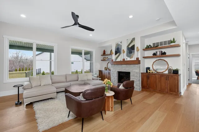 $755,000 | 7091 Spring Creek Drive, Bettendorf, IA 52722