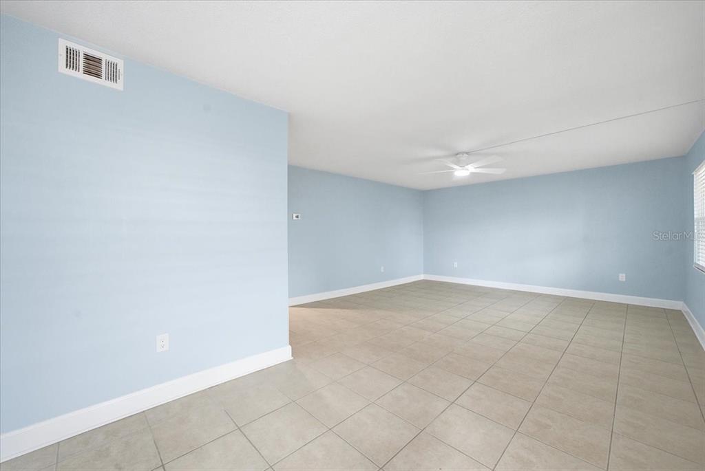 17035 Gulf Boulevard, Unit 118 North Redington Beach, FL 33708 - Photo 11 of 44 a view of an empty room