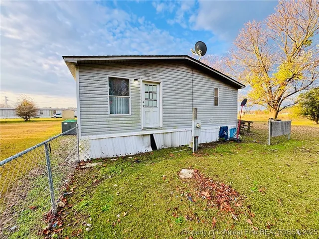 $65,000 | 64 Outfield Drive, Bladenboro, NC 28320