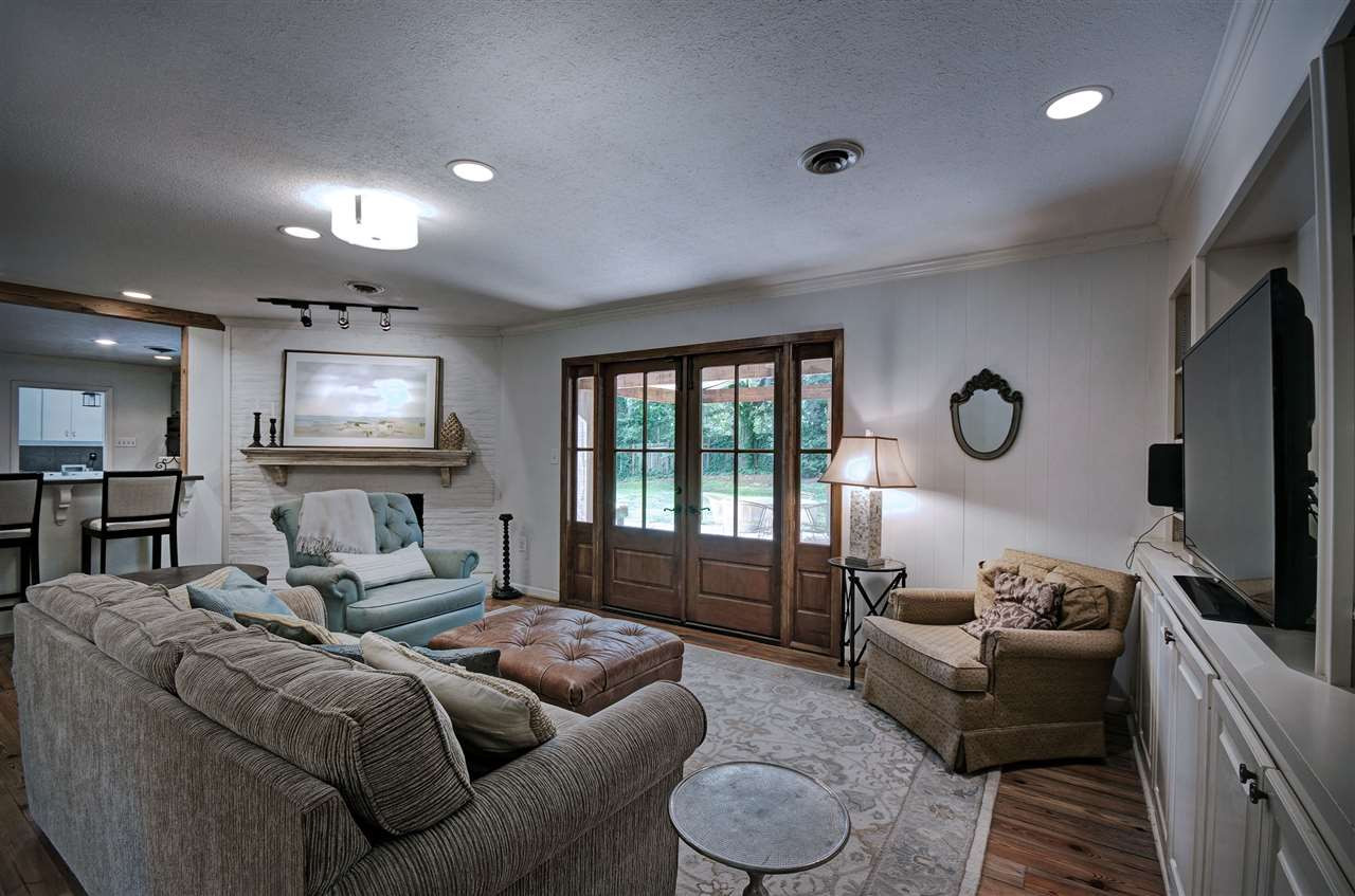 2241 Southwood Road Jackson, MS 39211 - Photo 10 of 31 Photo 10