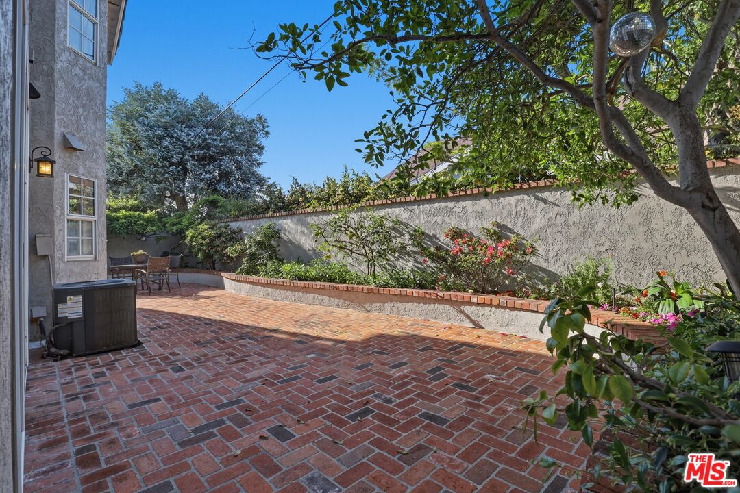 7619 West 85th Street Playa del Rey, CA 90293 - Photo 21 of 47