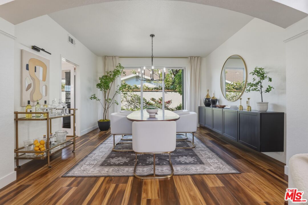 7619 West 85th Street Playa del Rey, CA 90293 - Photo 9 of 47