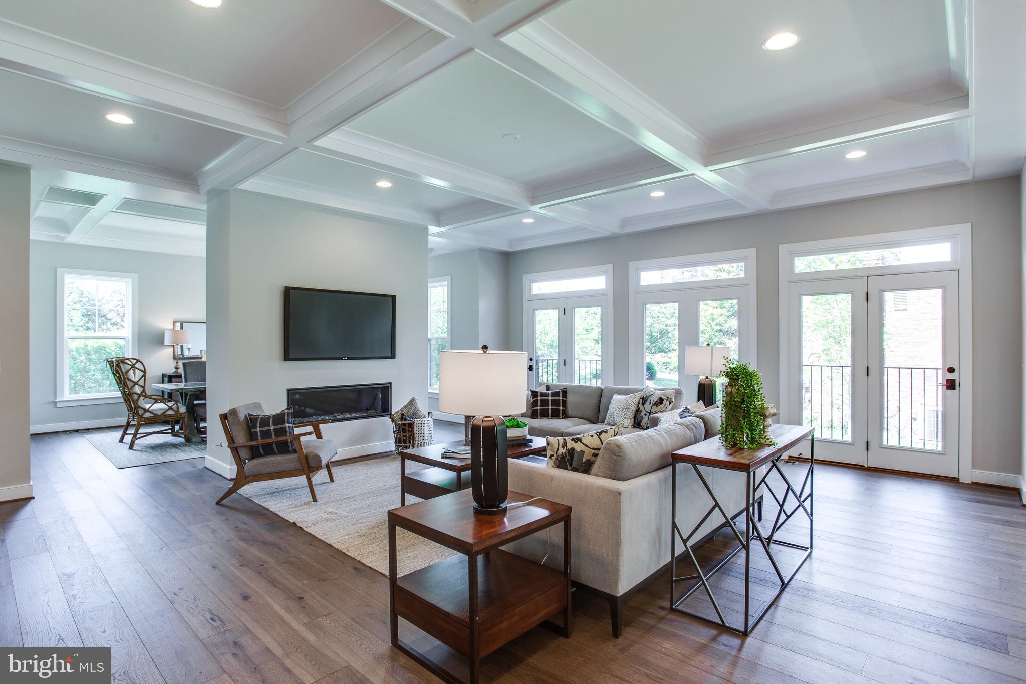 7110 Sea Cliff Road McLean, VA 22101 - Photo 11 of 45 Family Room