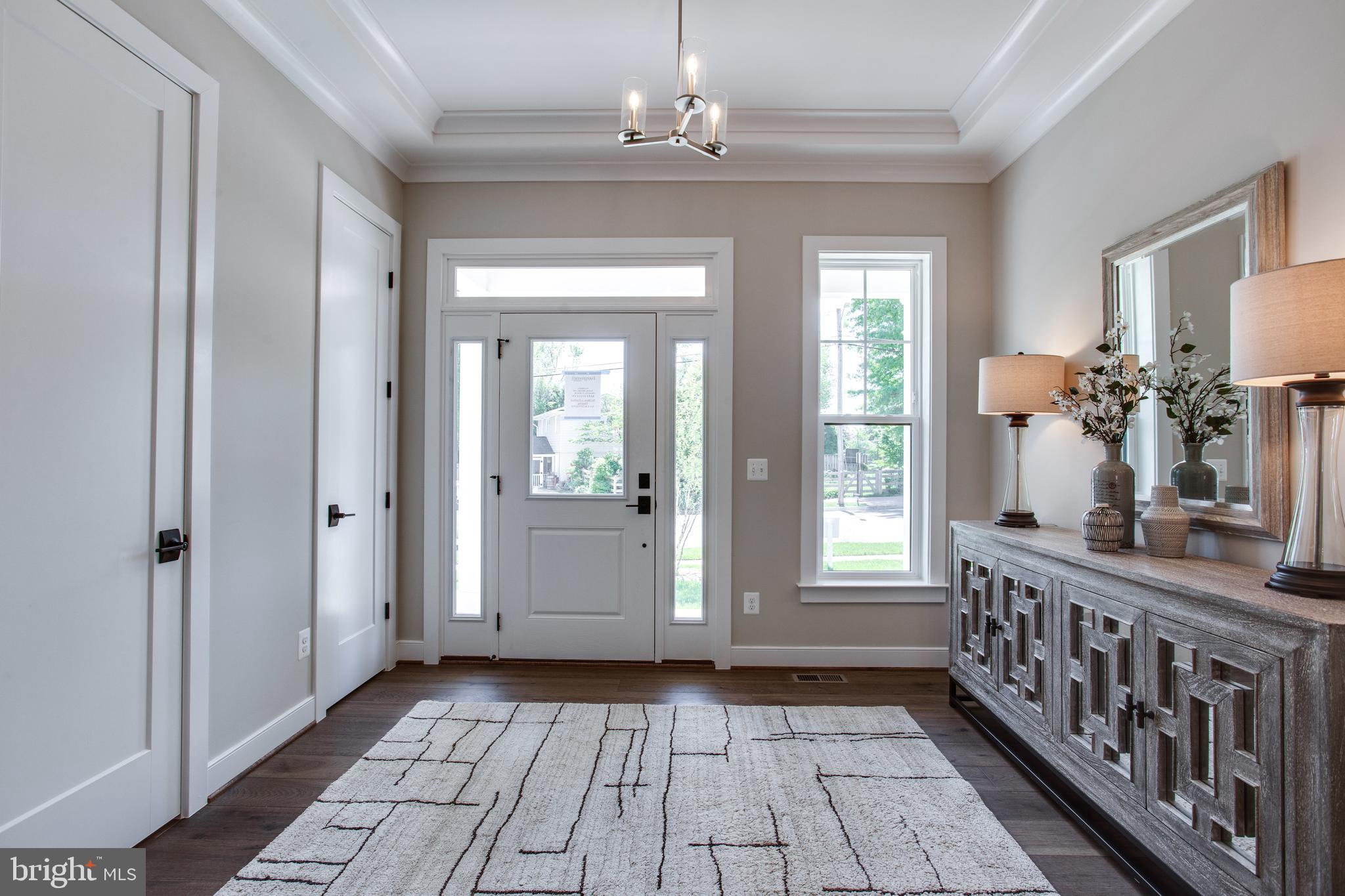 7110 Sea Cliff Road McLean, VA 22101 - Photo 3 of 45 Foyer