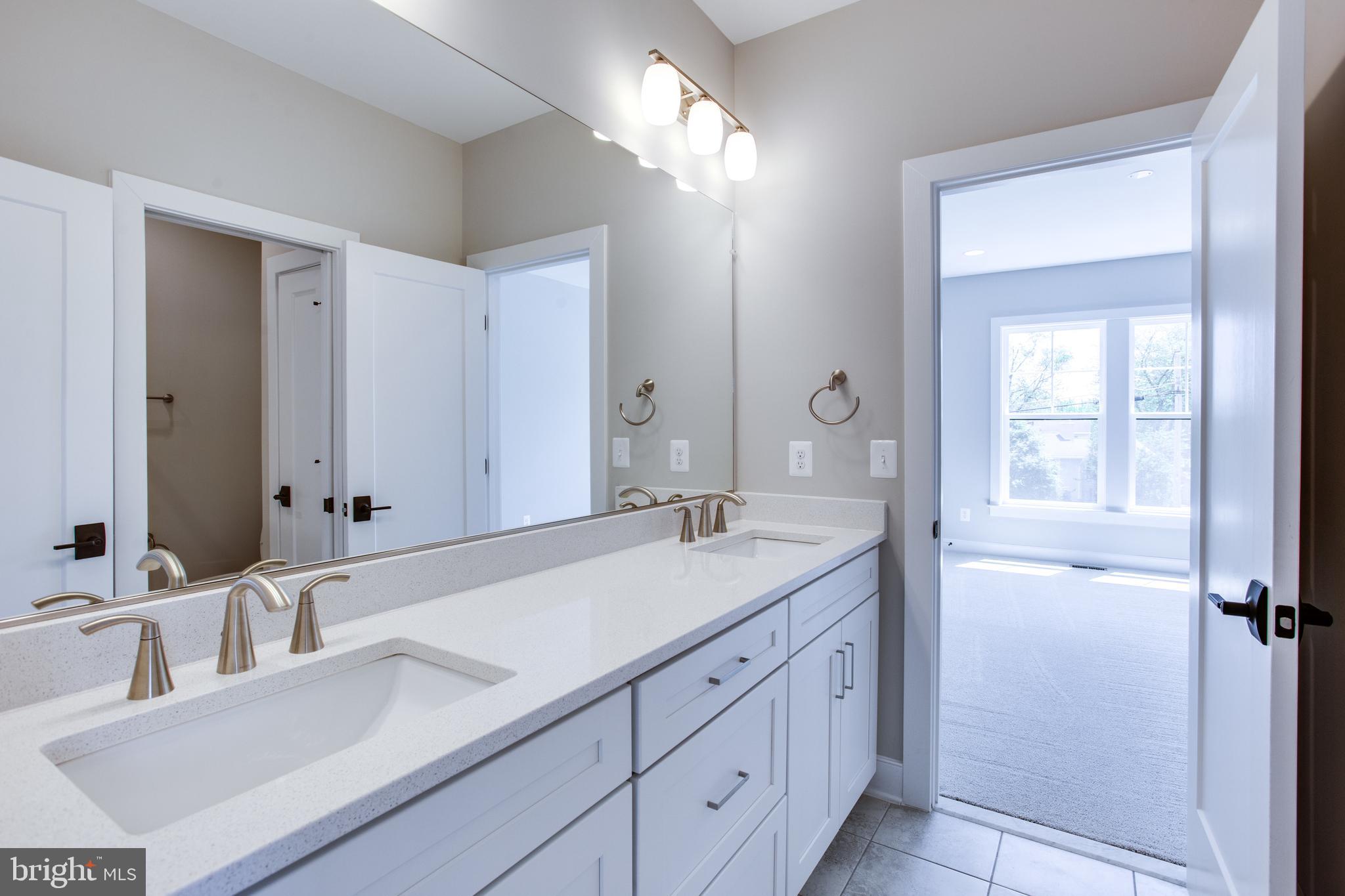 7110 Sea Cliff Road McLean, VA 22101 - Photo 33 of 45 Upper Level Full Bath 1
