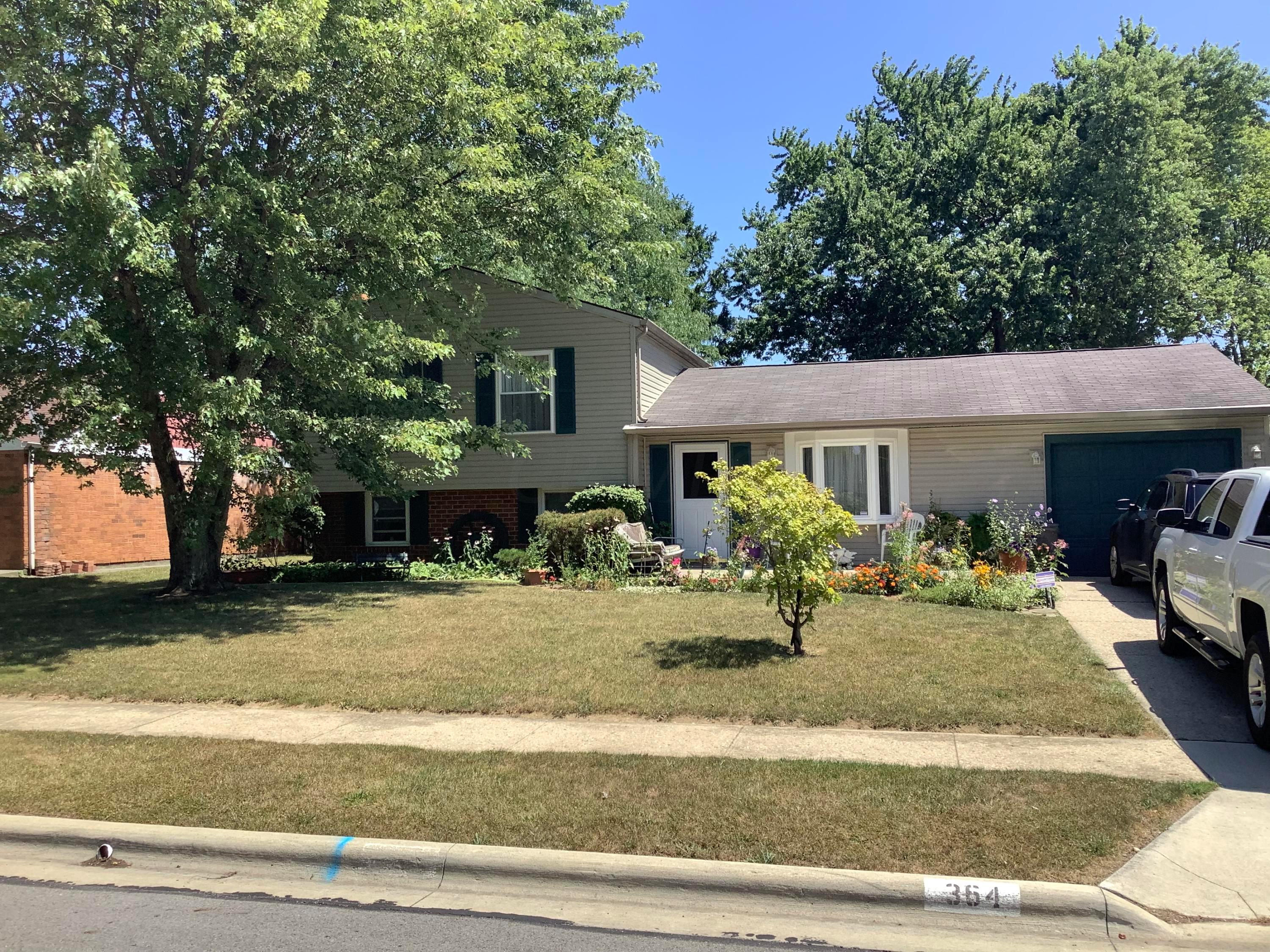 364 Redmond Road Columbus, OH 43228 - Photo 1 of 28 Gallery Image 1