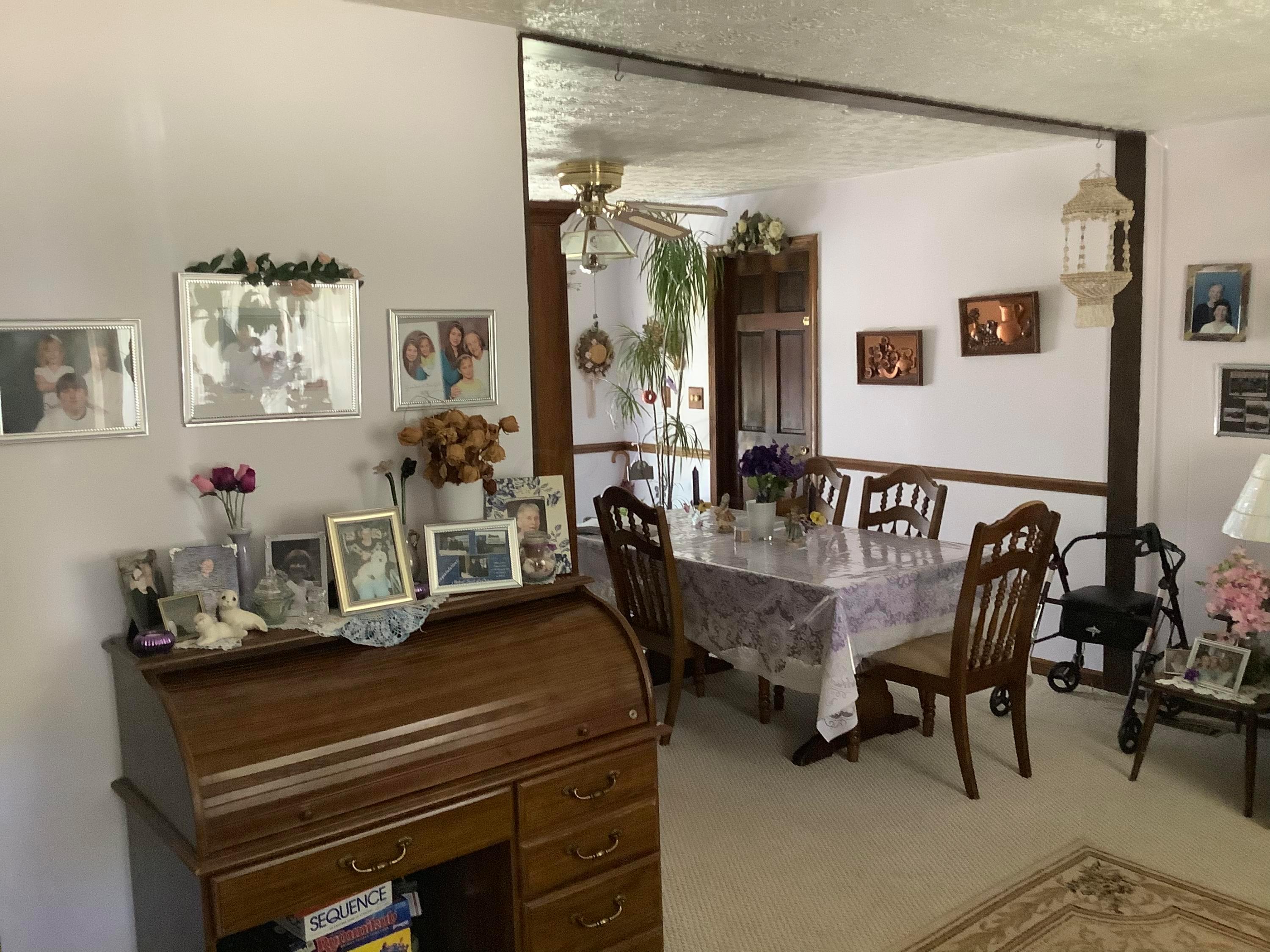 364 Redmond Road Columbus, OH 43228 - Photo 7 of 28 Gallery Image 7