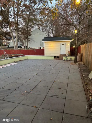 a view of a storage & utility room