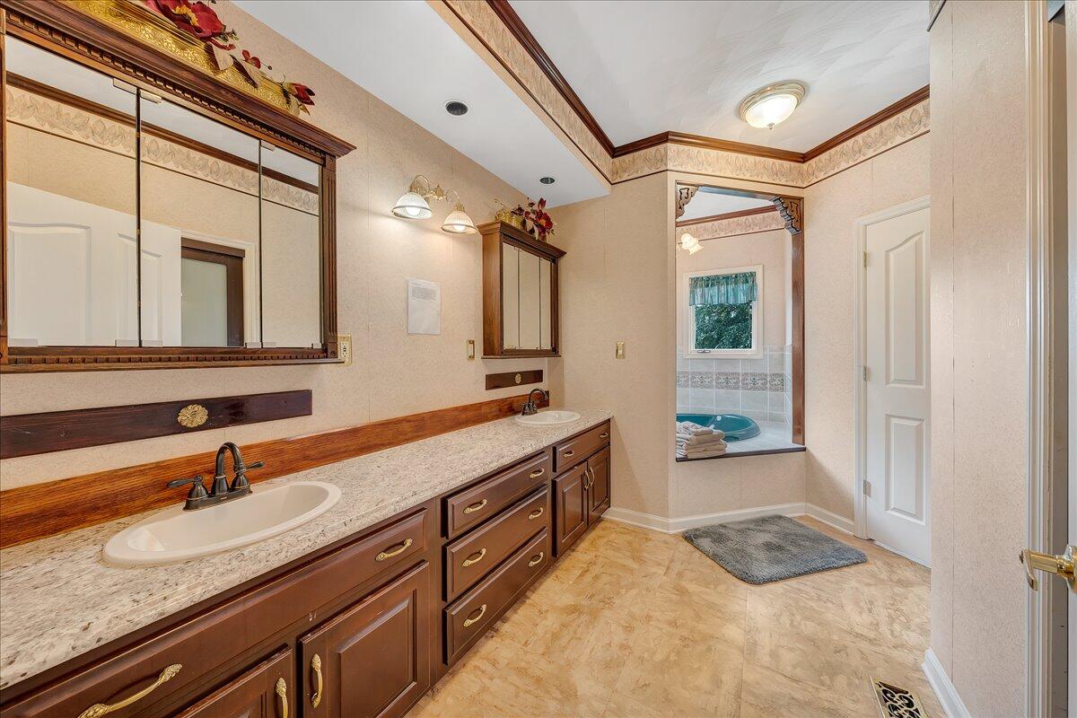 968 Tall Tree Road Wirtz, VA 24184 - Photo 25 of 70 42-D R E A M-1660
