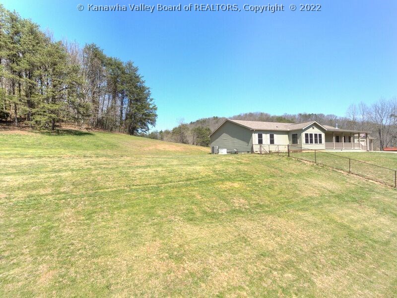 1450 Bills Creek Road Winfield, WV 25213 - Photo 29 of 30 Gallery Image 29