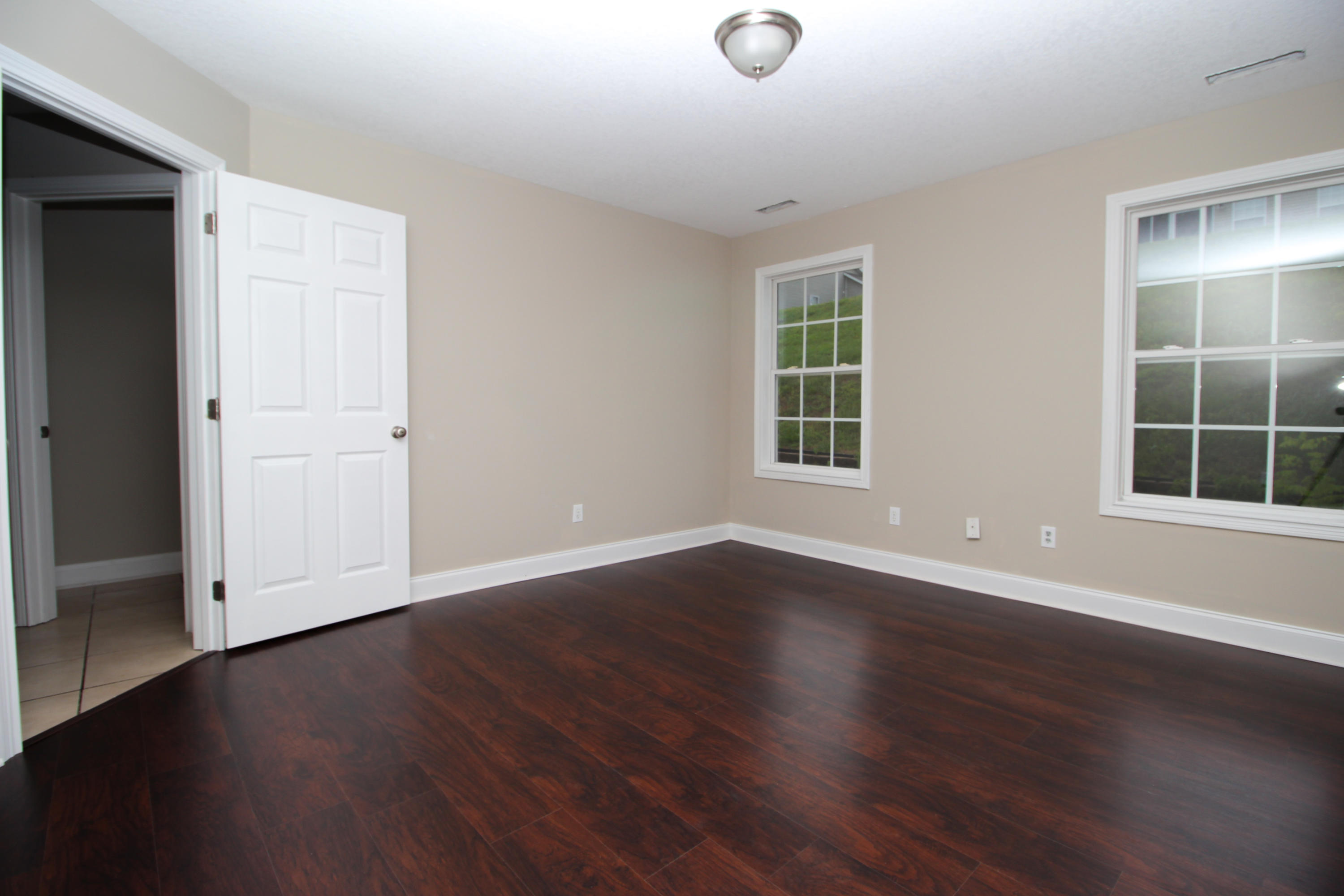 721 Spring Park Road Knoxville, TN 37914 - Photo 4 of 9 IMG_9256