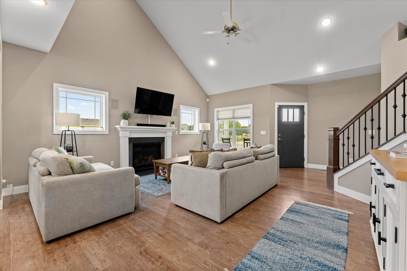 3402 Boulder Ridge Drive Champaign, IL 61822 - Photo 9 of 45 Gallery Image 9