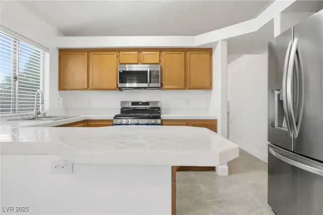 $1,650 | 6928 West Atrium Avenue, Las Vegas, NV 89108