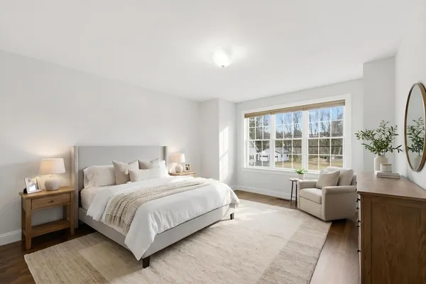 $425,000 | 70 Hatfield Street, Unit 70B, Northampton, MA 01060