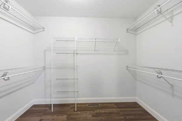 $425,000 | 70 Hatfield Street, Unit 70B, Northampton, MA 01060
