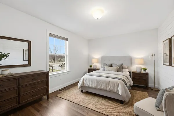 $425,000 | 70 Hatfield Street, Unit 70B, Northampton, MA 01060