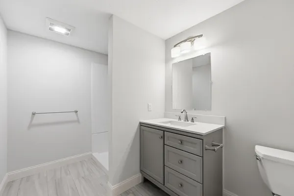 $425,000 | 70 Hatfield Street, Unit 70B, Northampton, MA 01060