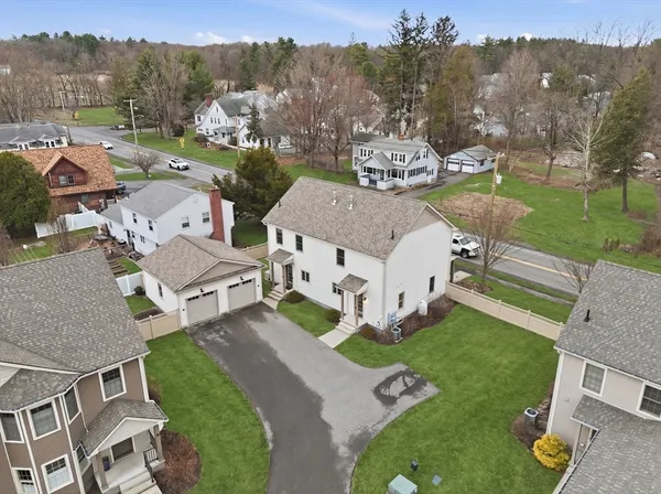 $425,000 | 70 Hatfield Street, Unit 70B, Northampton, MA 01060