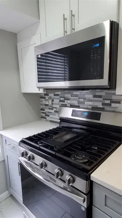 $239,999 | 11 Idaho Court, Unit 11, Coram, NY 11727