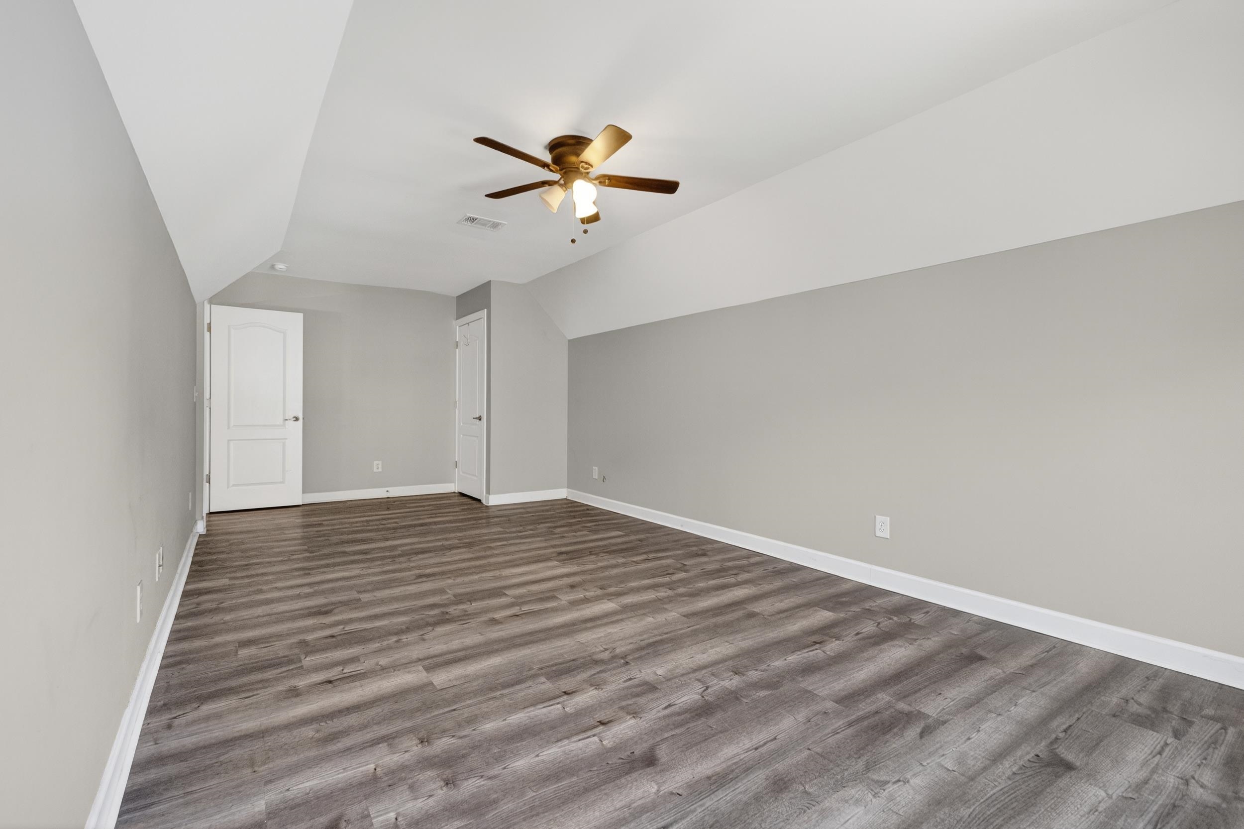 1431 Brighton Avenue Myrtle Beach, SC 29588 - Photo 18 of 40