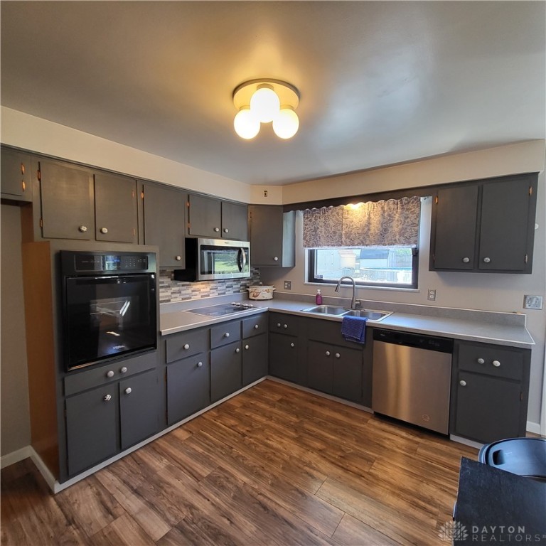3461 Rocker Drive Cincinnati, OH 45239 - Photo 5 of 23