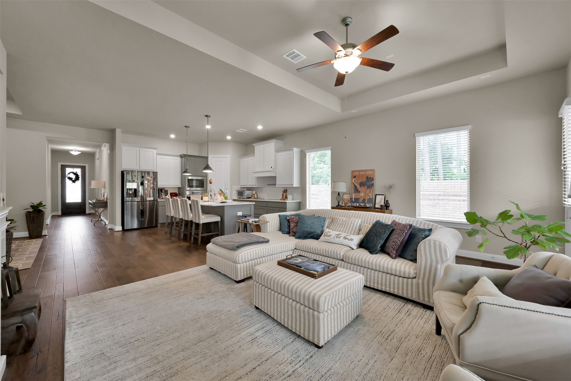 4205 Grand Oaks Wind Spring, TX 77386 - Photo 15 of 29 Living Room