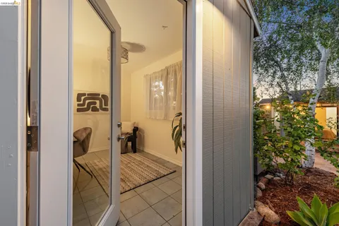 $695,000 | 5728 Yale Avenue, Richmond, CA 94805
