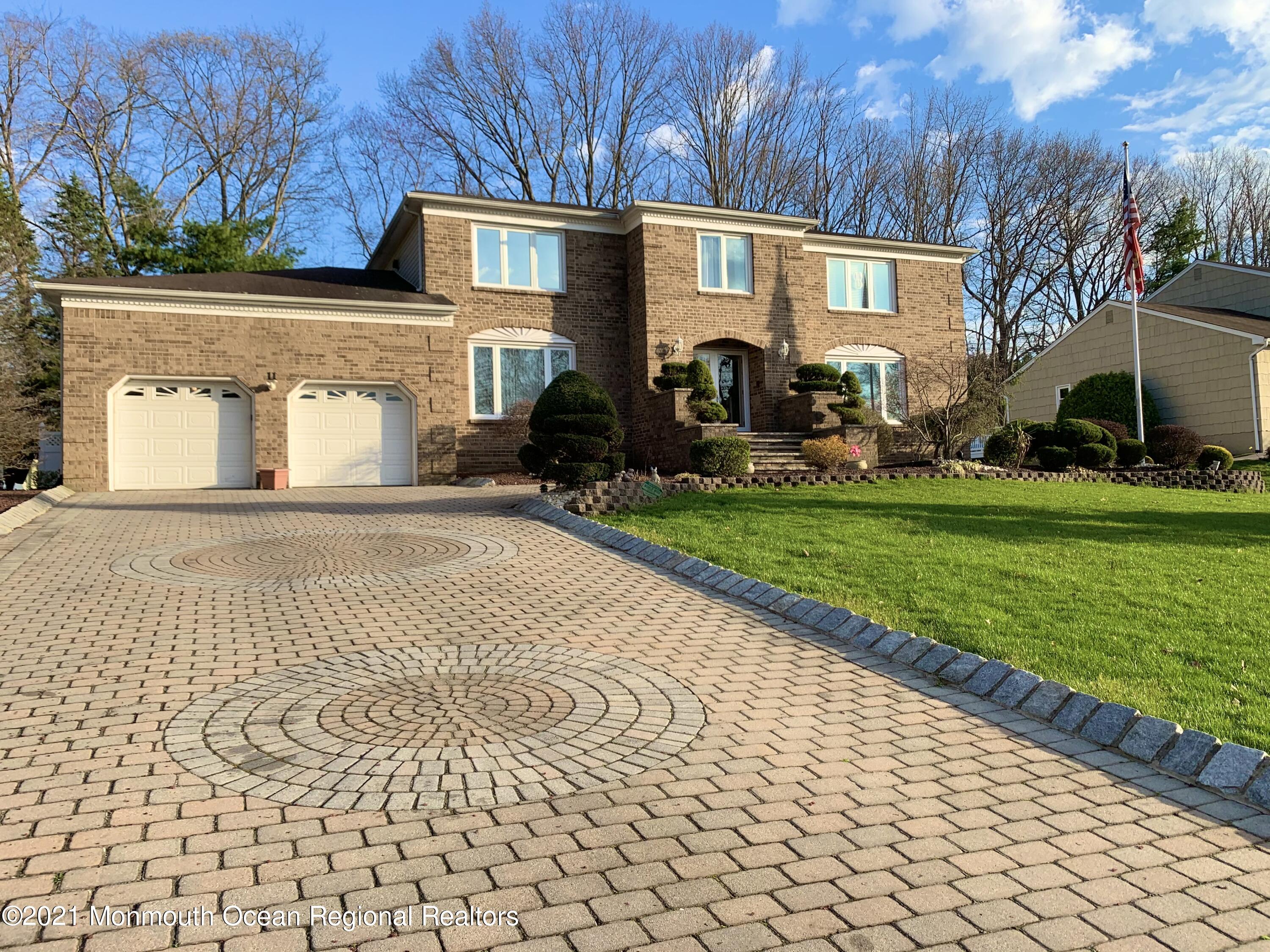 11 Pence Road Manalapan, NJ 07726 - Photo 3 of 30 IMG_0918