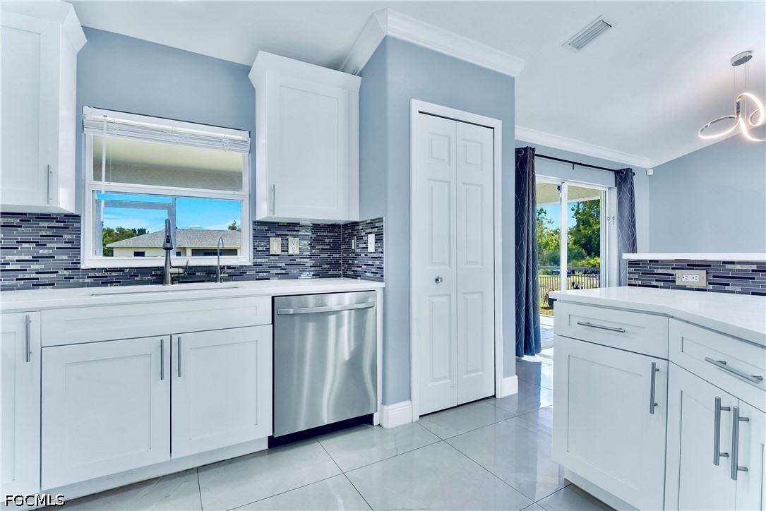 3414 40th Street Southwest Lehigh Acres, FL 33976 - Photo 8 of 18