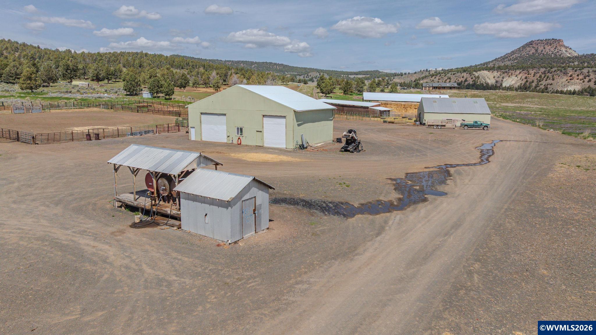 41225 Southeast Van Lake Road Prineville, OR 97754 - Photo 29 of 49