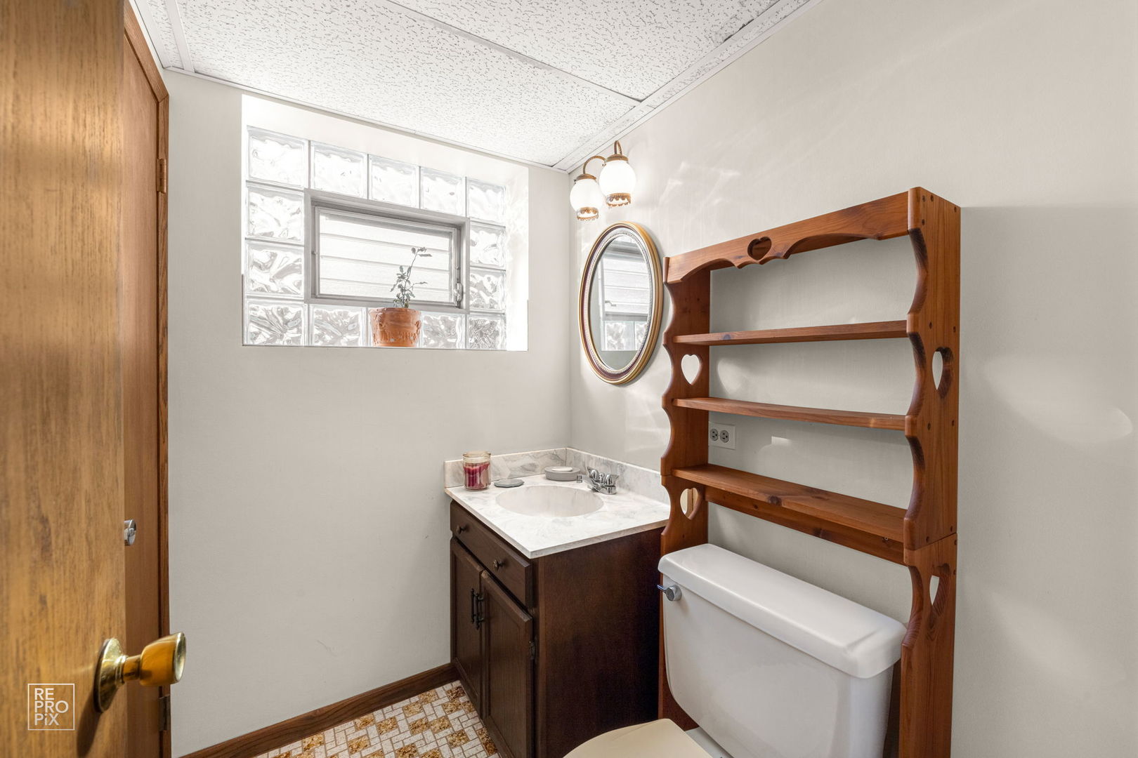195 Michael Road Des Plaines, IL 60016 - Photo 14 of 17 Gallery Image 14