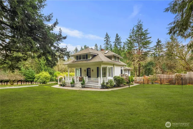 a view of a golf course with a garden
