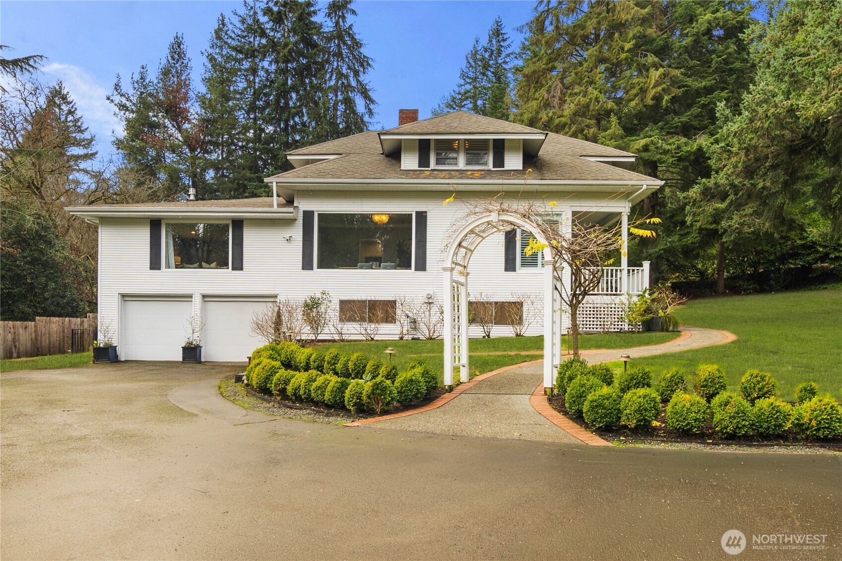 641 Northwest 175th Street Shoreline, WA 98177 - Photo 37 of 40 a front view of a house with a yard