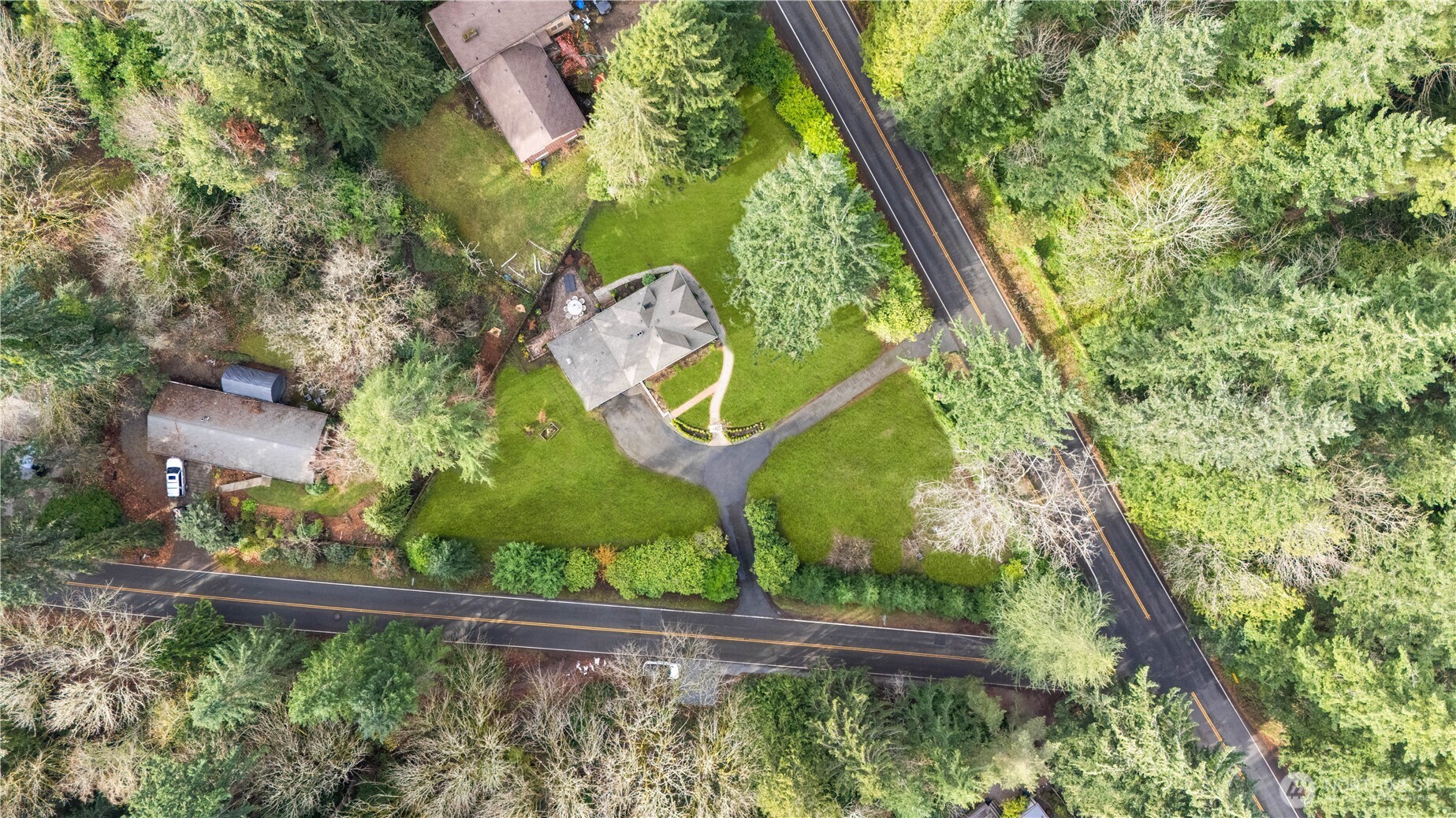 641 Northwest 175th Street Shoreline, WA 98177 - Photo 39 of 40 an aerial view of a house