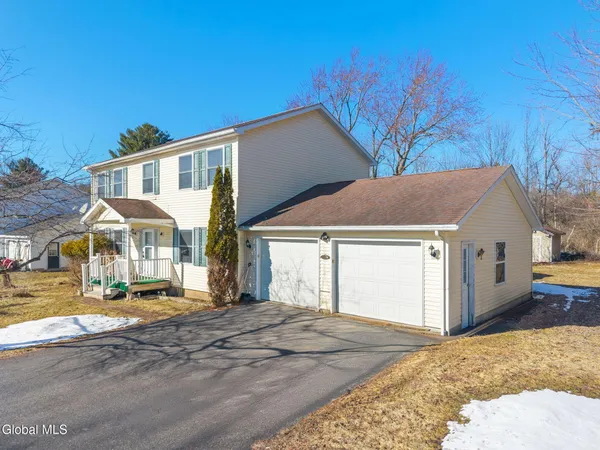 $376,300 | 12 Pine Avenue, Johnstown, NY 12095