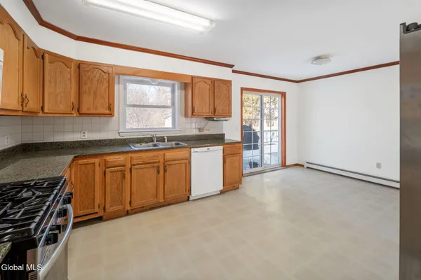 $376,300 | 12 Pine Avenue, Johnstown, NY 12095