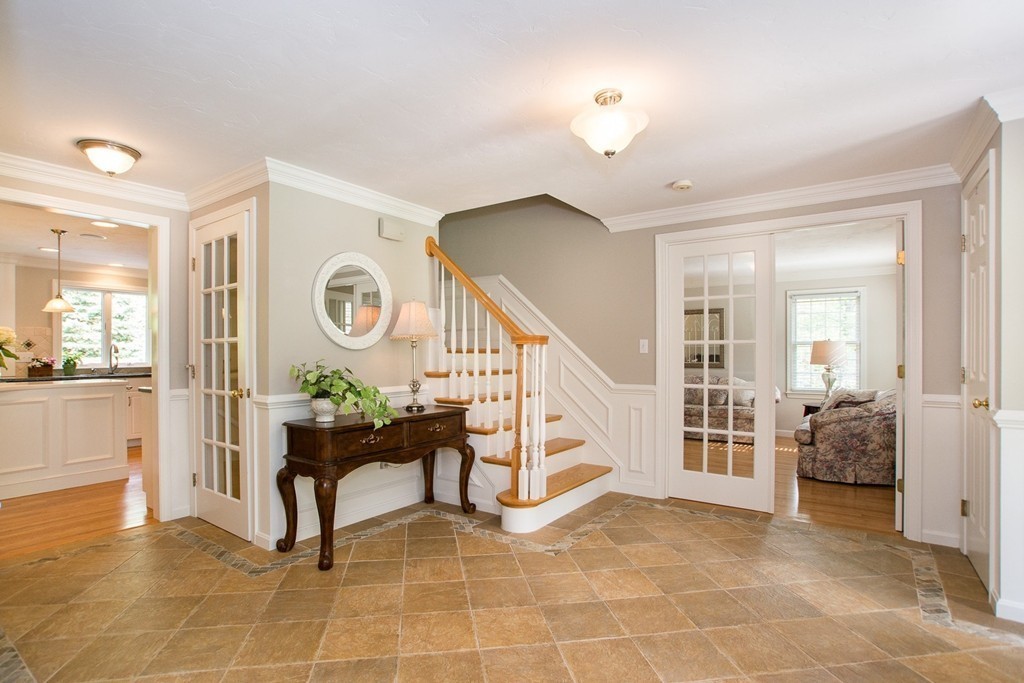 34 Townline Road Franklin, MA 02038 - Photo 4 of 30 Gallery Image 4