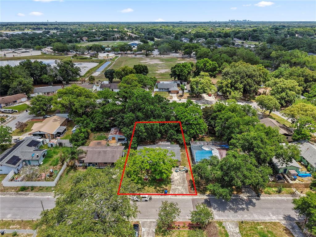 409 Mabel Street Ocoee, FL 34761 - Photo 3 of 34