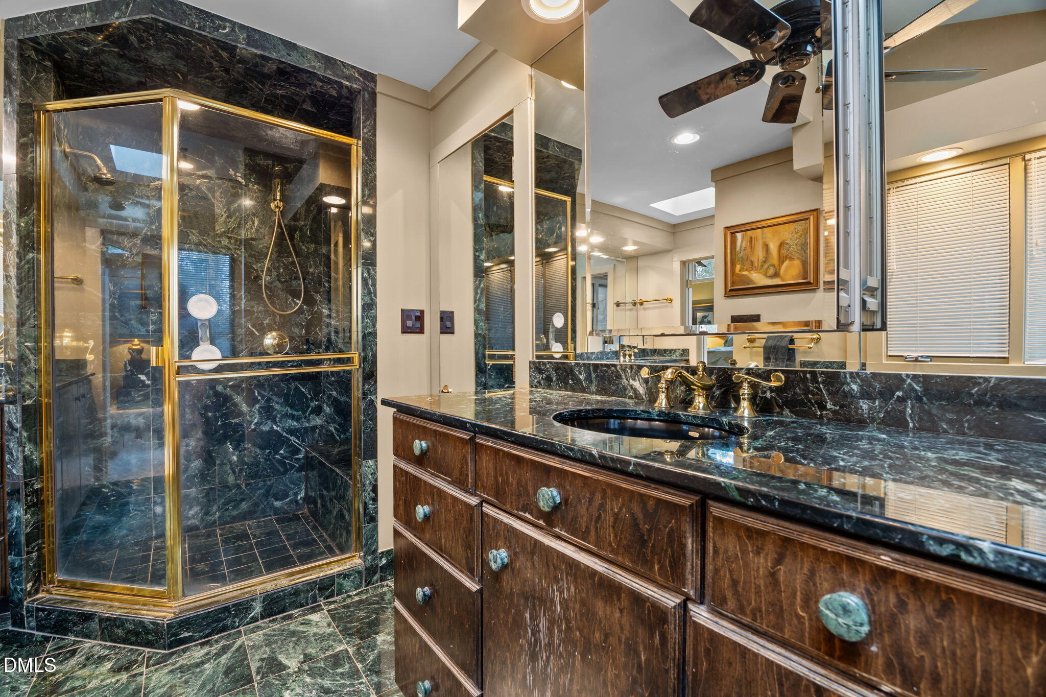 2416 Ridge Road Raleigh, NC 27612 - Photo 30 of 51 -