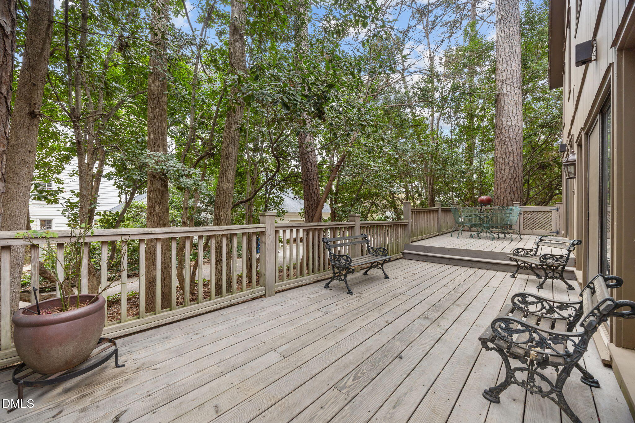 2416 Ridge Road Raleigh, NC 27612 - Photo 46 of 51 -