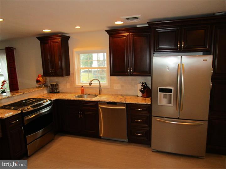 2 Old Forge Road Pennsville, NJ 08070 - Photo 5 of 25